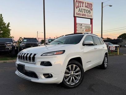 Used 2017 Jeep Cherokee Overland w/ Technology Group