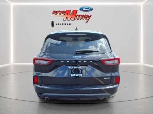 Used 2024 Ford Escape ST-Line w/ Tech Pack #1 AWD/4WD image 5
