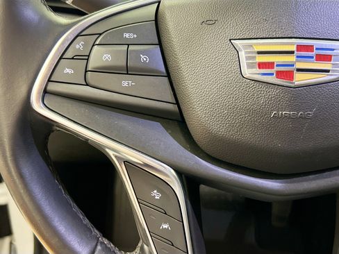 Used 2019 Cadillac XT5 Premium Luxury AWD/4WD image 18