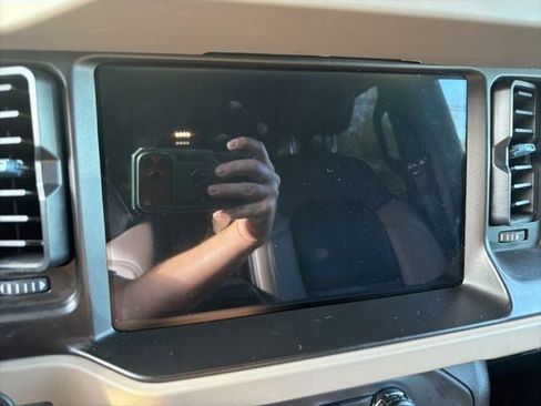 Used 2023 Ford Bronco Wildtrak AWD/4WD image 21