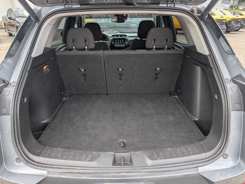 Used 2021 Chevrolet TrailBlazer LT w/ Sun and Liftgate Package AWD/4WD image 11