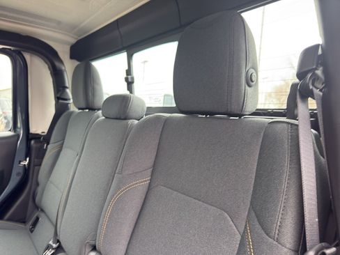 New 2026 Jeep Gladiator Sport image 35