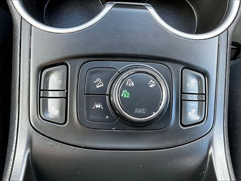 Used 2020 GMC Terrain SLT image 24