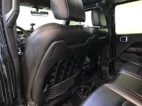 Used 2021 Jeep Gladiator Mojave AWD/4WD image 38