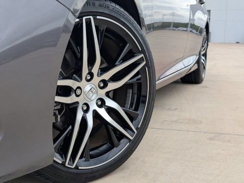 Used 2021 Honda Accord Touring image 2