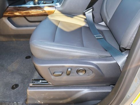 New 2026 GMC Sierra 1500 Elevation image 8