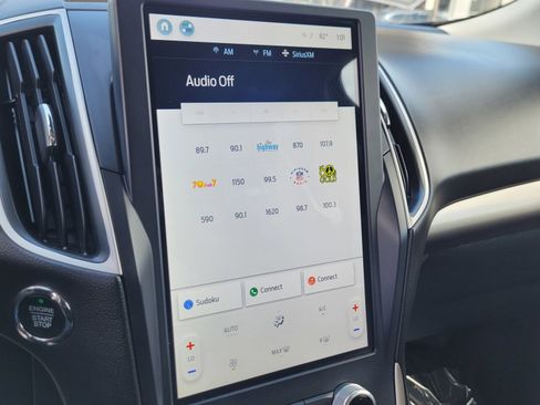 Used 2023 Ford Edge SE w/ Black Appearance Package image 19