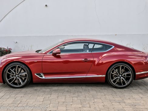 Used 2020 Bentley Continental GT image 9