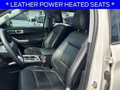 Certified 2023 Ford Explorer XLT w/ Equipment Group 202A AWD/4WD image 8