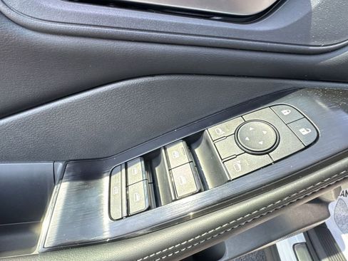 New 2026 Nissan Rogue SV AWD/4WD image 13