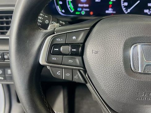 Used 2022 Honda Accord Touring image 17