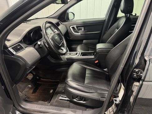 Used 2019 Land Rover Discovery Sport HSE image 8
