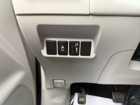 Used 2017 Toyota Prius V Two image 36