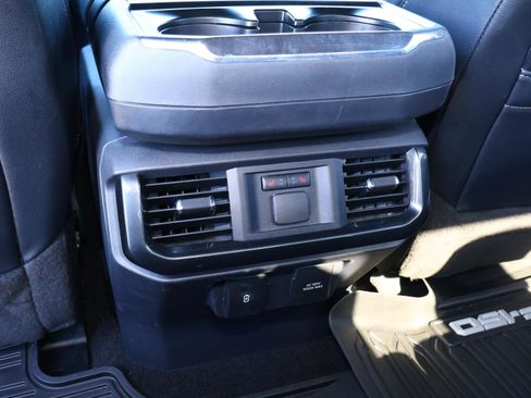 Used 2022 Ford F150 Lariat w/ Equipment Group 502A High image 15