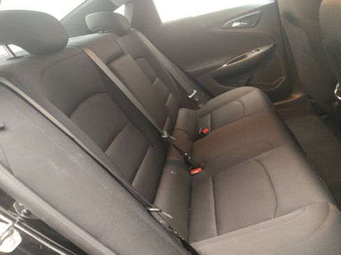 Used 2025 Chevrolet Malibu LT FWD image 19