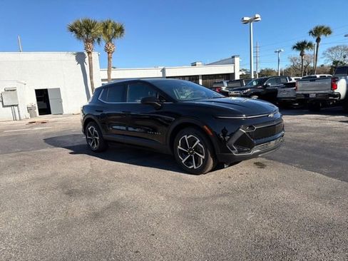 New 2026 Chevrolet Equinox EV LT image 19