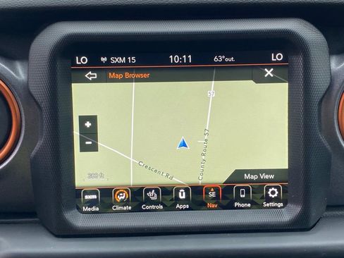 Used 2023 Jeep Gladiator Mojave w/ Dual Top Group image 15