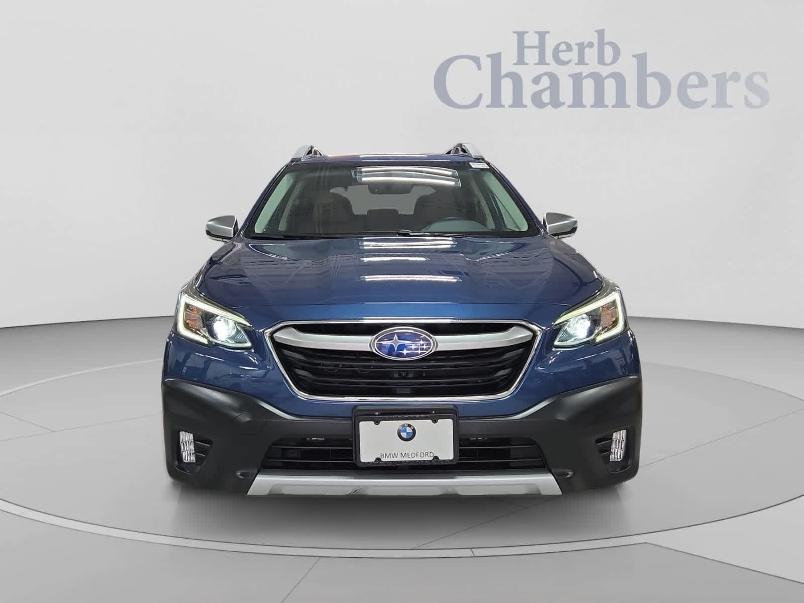 Used 2020 Subaru Outback Touring XT AWD/4WD image 2
