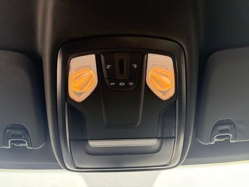 Used 2024 RAM 3500 Tradesman w/ Chrome Appearance Group image 24