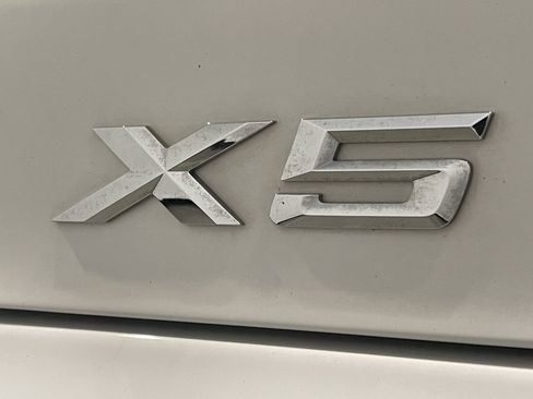 Certified 2024 BMW X5 xDrive40i w/ M Sport Package AWD/4WD image 24