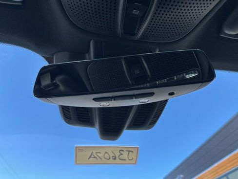 Used 2023 Mercedes-Benz E 350 4MATIC Sedan image 34