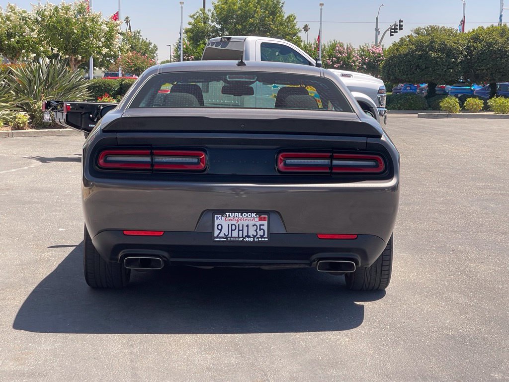 Used 2023 Dodge Challenger R/T RWD image 7