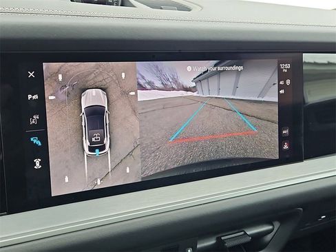 Certified 2024 Porsche Cayenne Turbo image 17