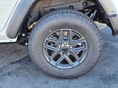 New 2026 Jeep Wrangler Unlimited Sport AWD/4WD image 10