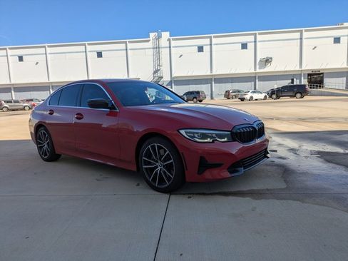 Used 2020 BMW 330i Sedan w/ Convenience Package image 3