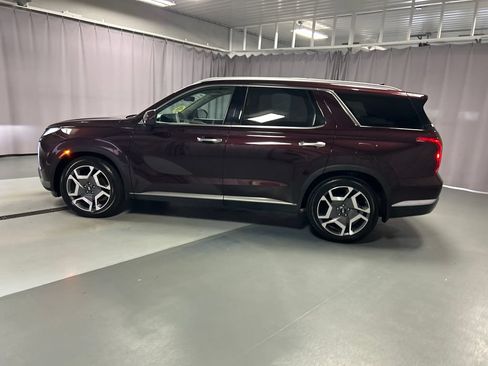 Used 2023 Hyundai Palisade Limited w/ Cargo Package FWD image 4