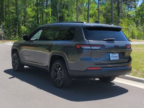 New 2026 Jeep Grand Cherokee L 4WD image 11