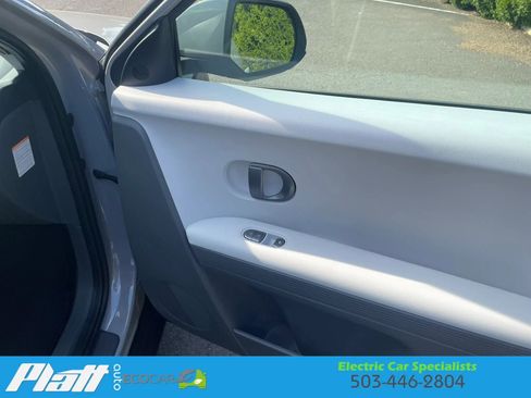 Used 2025 Hyundai Ioniq 5 SEL AWD/4WD image 51