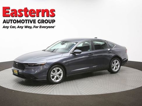 Used 2023 Honda Accord LX image 57