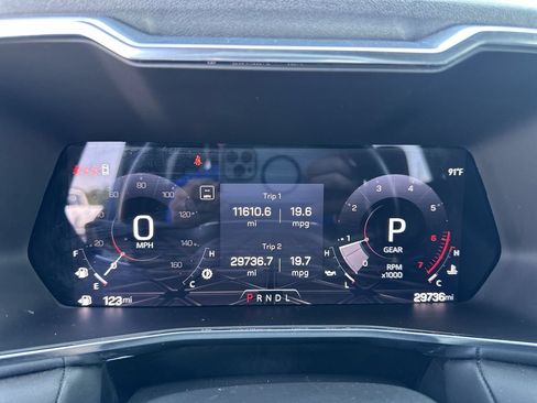 Used 2024 GMC Canyon Elevation RWD image 21