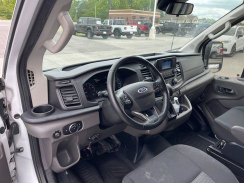 Used 2020 Ford Transit 250 Low Roof w/ Exterior Upgrade Package RWD image 11