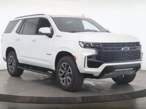 Used 2023 Chevrolet Tahoe Z71 w/ Z71 Off-Road Package AWD/4WD image 2