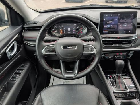 Used 2022 Jeep Compass Trailhawk w/ Sun and Sound Group AWD/4WD image 20