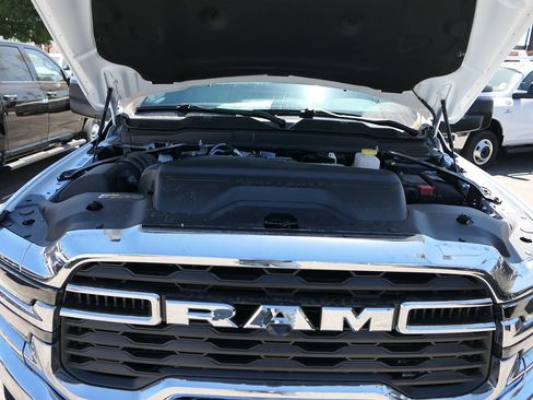 New 2026 RAM 5500 Tradesman w/ Chrome Appearance Group RWD image 23