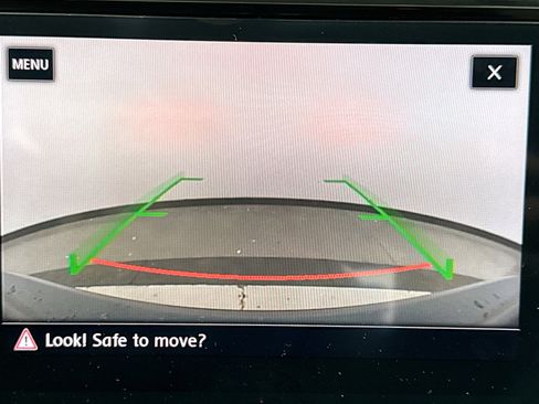 Used 2019 Volkswagen GTI SE image 10