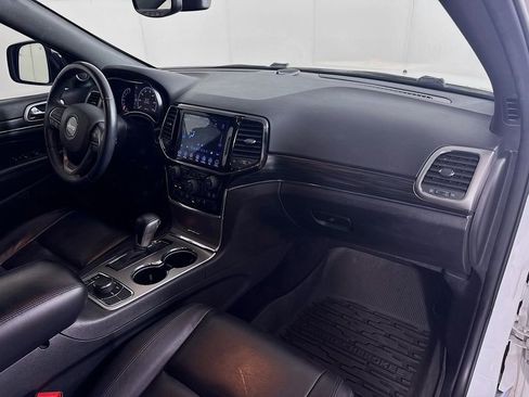 Used 2019 Jeep Grand Cherokee Limited w/ Trailer Tow Group IV image 38