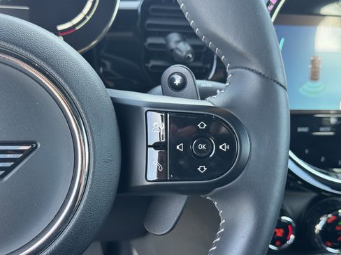 Used 2023 MINI Cooper S image 21