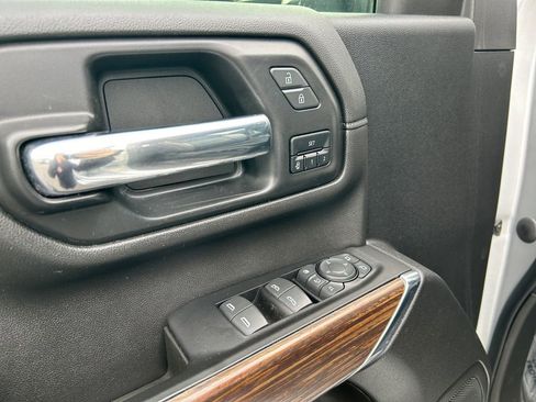 Used 2022 Chevrolet Silverado 3500 High Country AWD/4WD image 20