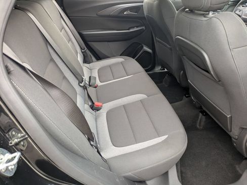 Used 2025 Chevrolet TrailBlazer LT AWD/4WD image 26