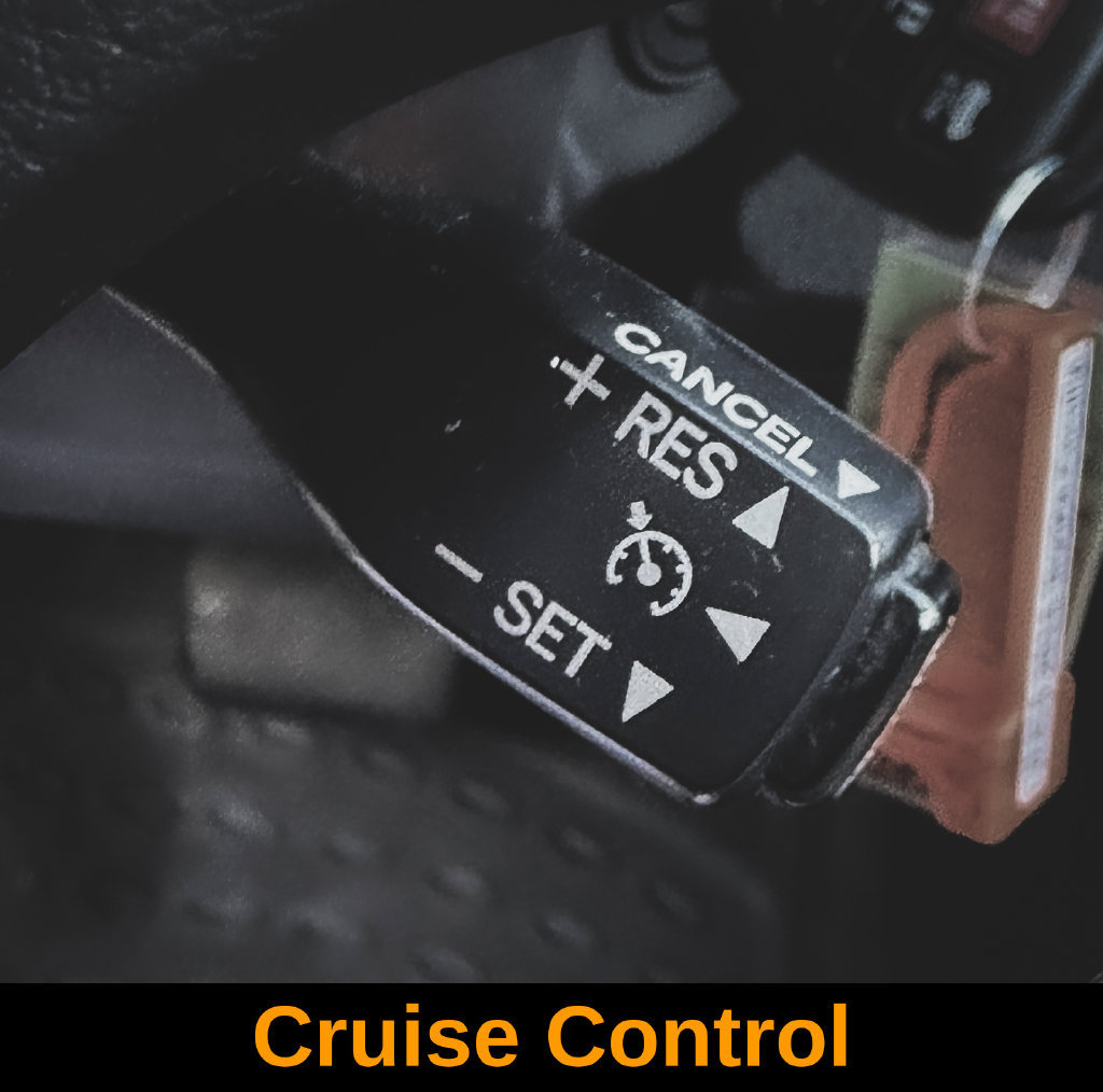 Used 2015 Toyota Corolla LE FWD image 10