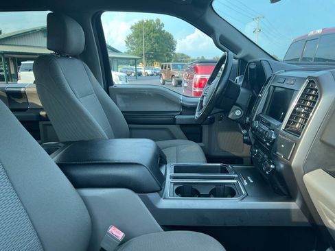 Used 2018 Ford F150 XLT w/ Equipment Group 302A Luxury AWD/4WD image 10