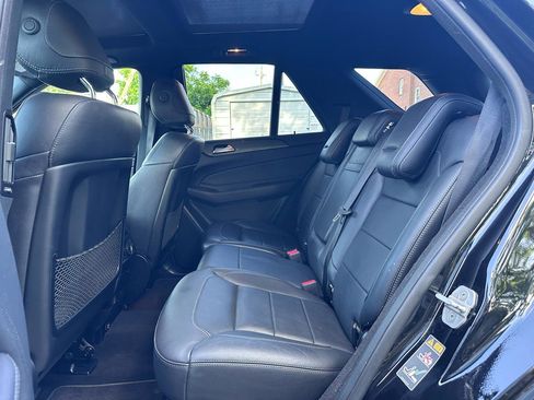 Used 2017 Mercedes-Benz GLE 43 AMG 4MATIC image 30