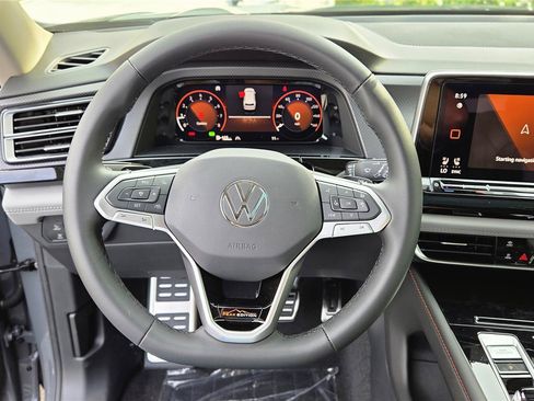 New 2026 Volkswagen Atlas Peak Edition AWD/4WD image 16