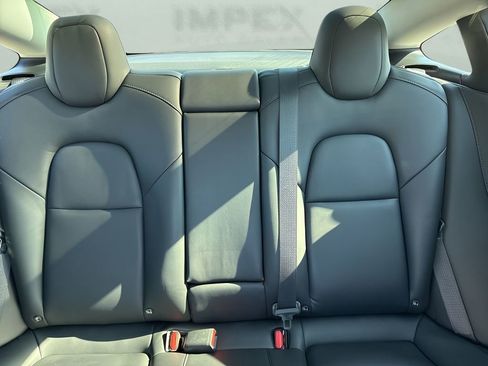 Used 2020 Tesla Model 3 Performance image 12