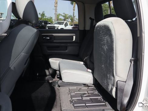 Used 2016 RAM 1500 Big Horn RWD image 42
