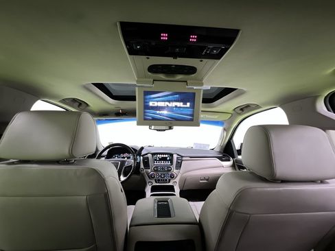Used 2018 GMC Yukon Denali w/ Denali Ultimate Package AWD/4WD image 29